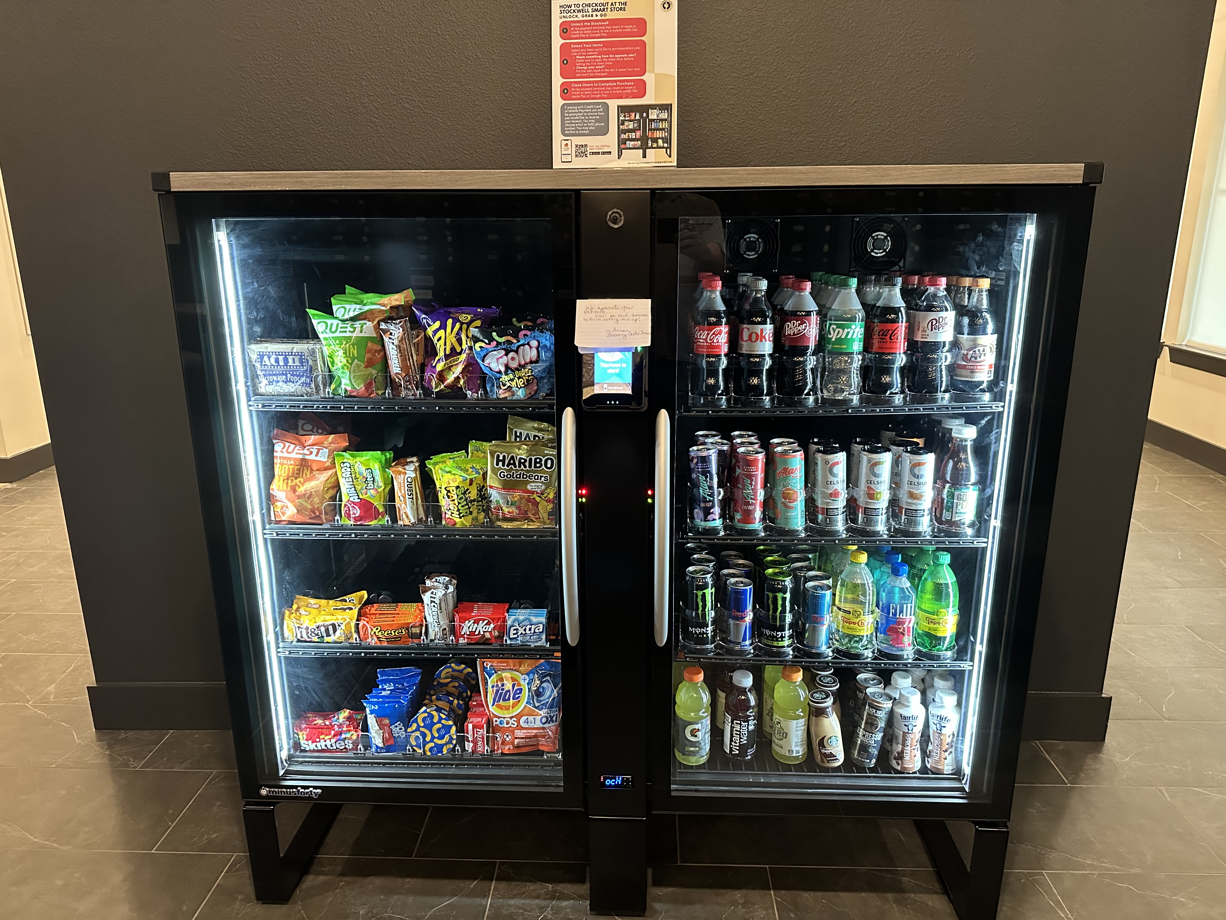 Combo vending machine with snacks and cold beverages
